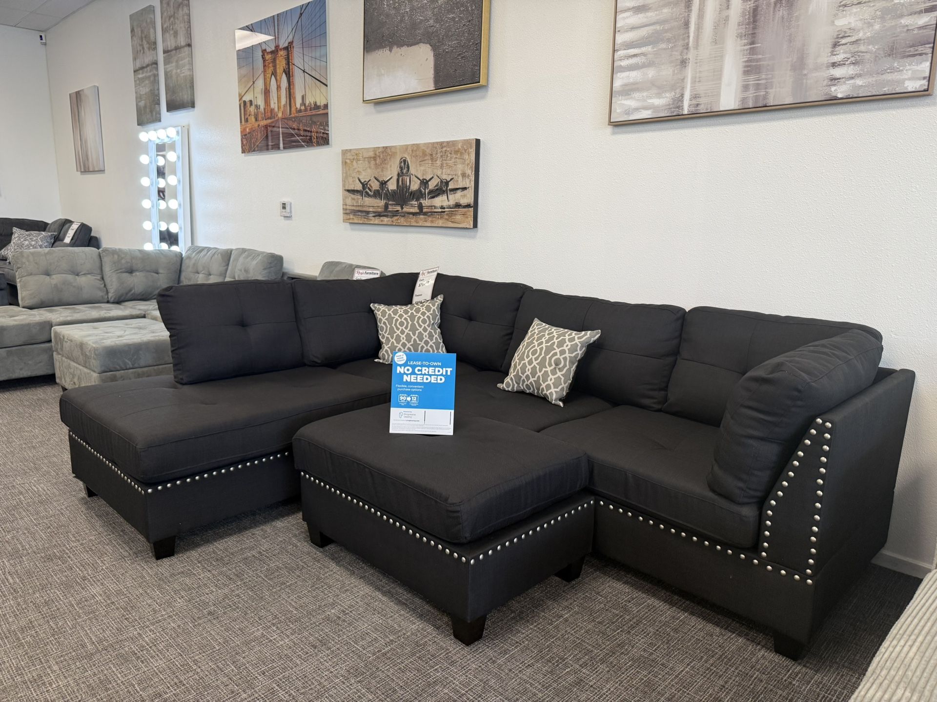 π€ Sleek Black Sectional + Ottoman ONLY $799!