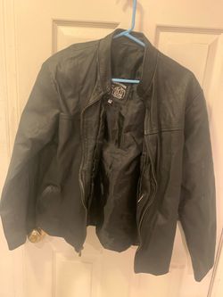 Black Leather Jacket – Casa Hernández, Size 40