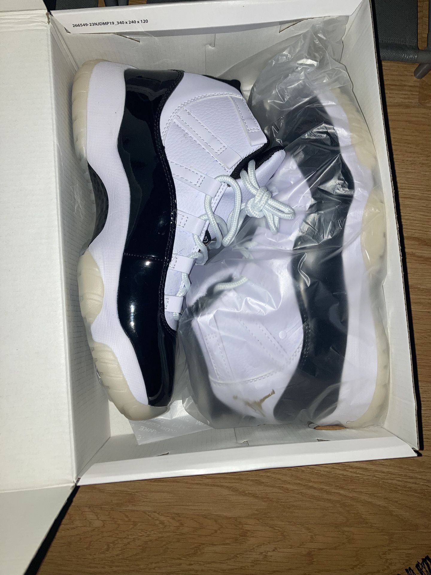 Retro 11 Jordans. Size 9 Men $80