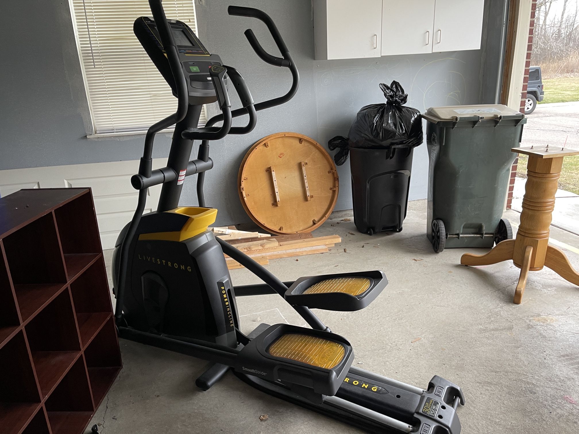 Livestrong Elliptical