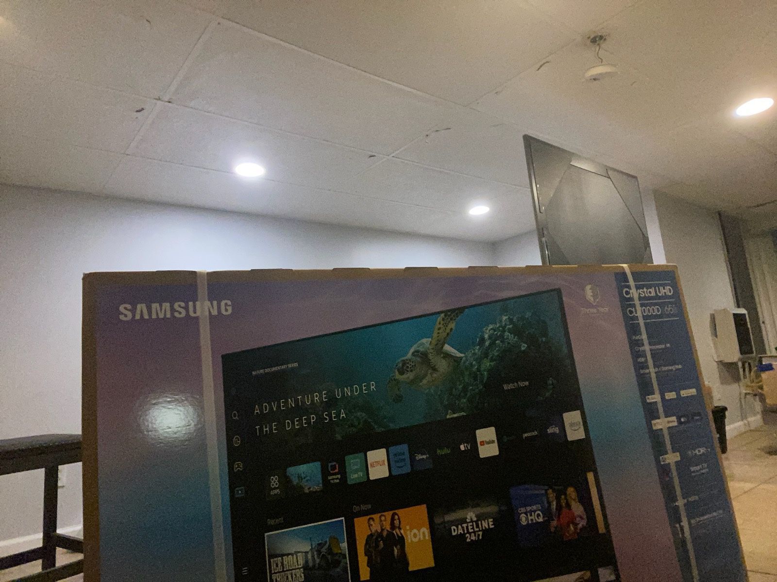2 Samsung Tv 65 Inches