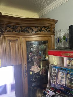 Broyhill Entertainment Center $50