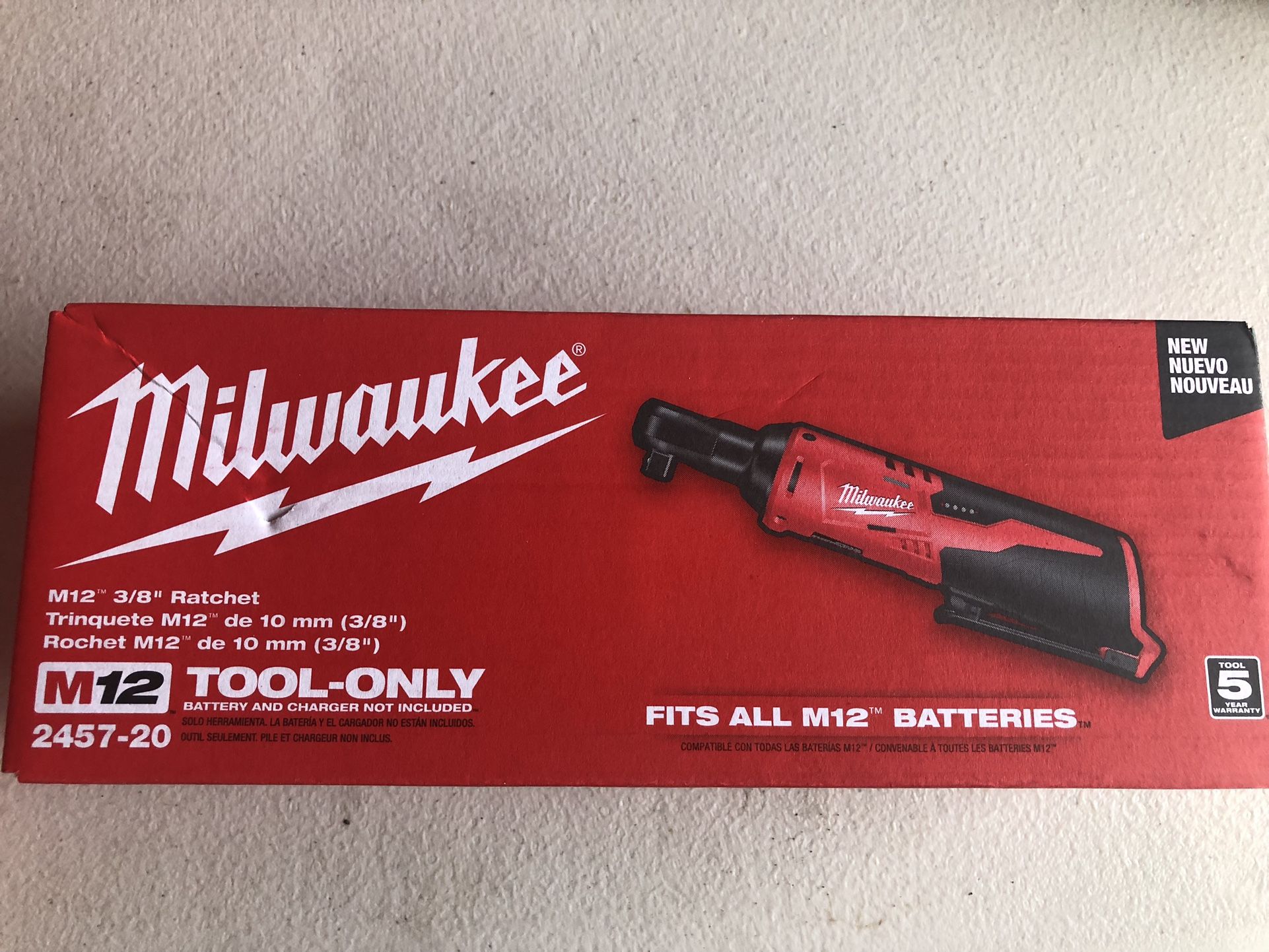 Brand New Milwaukee M12 12V Lithium-Ion Cordless 3/8 in. Ratchet (Tool-Only)