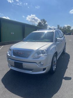 2011 GMC Acadia