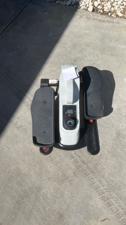 Exercise leg machine