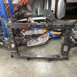 2020 - 2025 Kia Telluride Radiator Support 