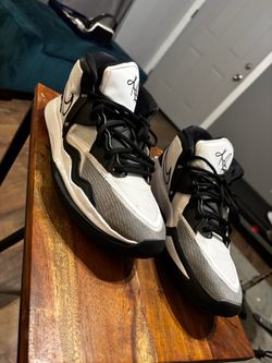 Kyries 9.5M fit like 9s