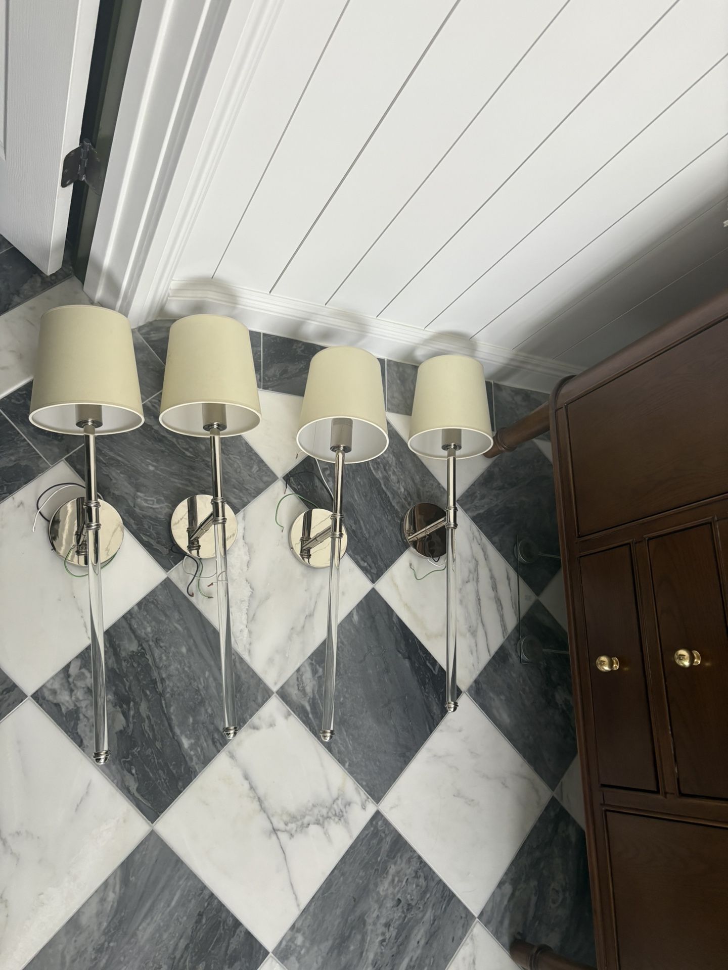 4 Visual Comfort Suzanne Kasler Camille Large Tail Sconces