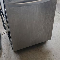 Dishwasher 