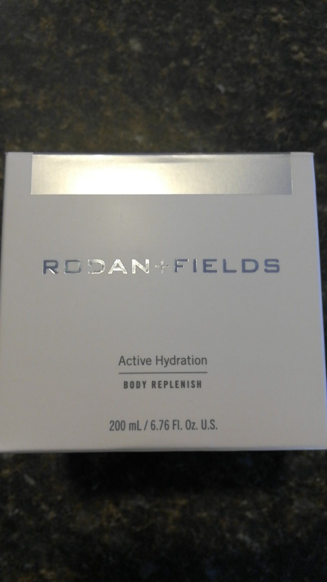 Rodan +Fields active hydration body creme