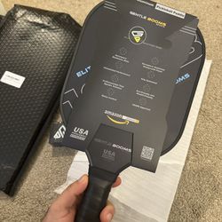 Pickleball Paddles Set of 1 USAPA Approved Aluminum Pickleball Set of 1 for professionals    1 for 20$  Please don’t bargain . If you want cheaper the