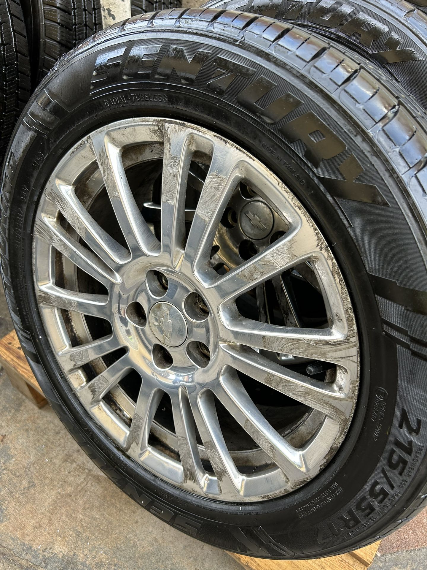 4- SENTURY RADIAL TOURING 