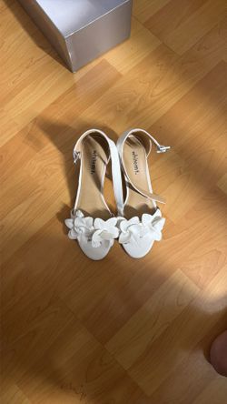White Whitemt. Sandals - Womens 8