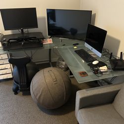 FREE Frosted Glass Office Desk