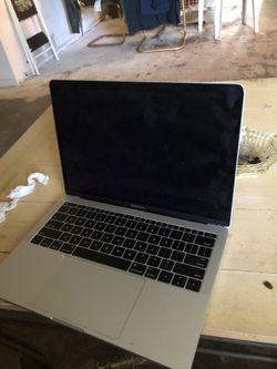 Apple MacBook Pro