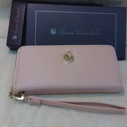 Gloria Vanderbilt wallet