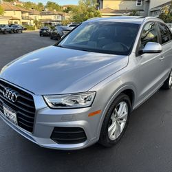 2017 Audi Q3 2.0T Premium SUV -Silver-BackUpCam-PanoramicRoof-82K