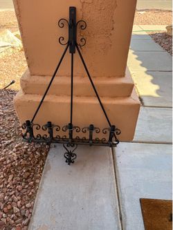 Black Metal Scroll Wall Mounted Candelabra