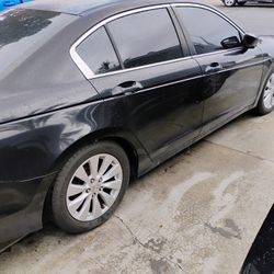 Honda Accord 2012 ex 4 Cylinder 