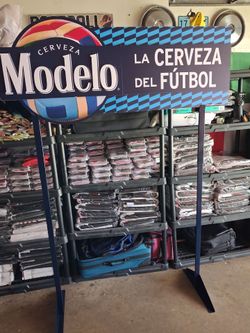 CERVEZA MODELO SINGING GREAT CONDITION
