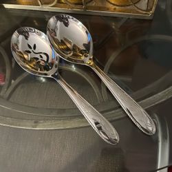 Cucharas Grandes Gloria 2- Solamente -$80