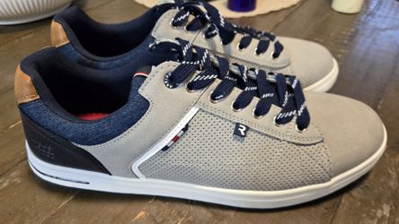 Mens Shoes size 10.5