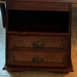 Furniture  2 Side End Tables