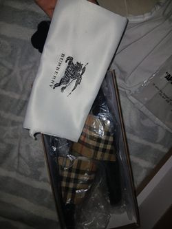 Burberry slides
