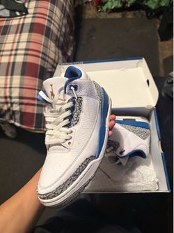 Jordan 3’s “Washington wizards” size 8 1/2