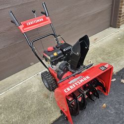 24" CRAFTSMAN 5 HP 4 Cycle Heavy Duty SNOWBLOWER Electric Start Like New