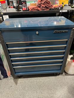 Snap-On Rolling Toolbox — ALL TOOLS INCLUDED