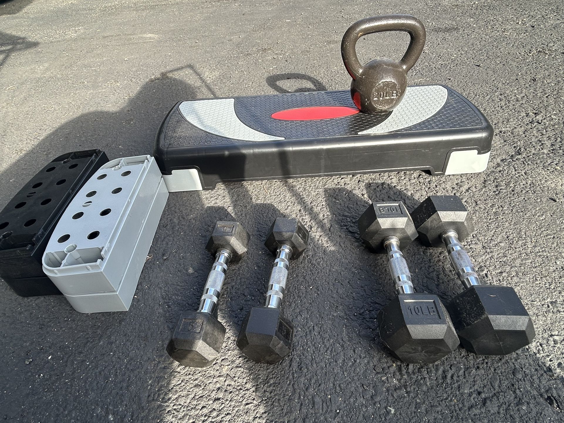 Weights -10lb,5lb, And Set Up