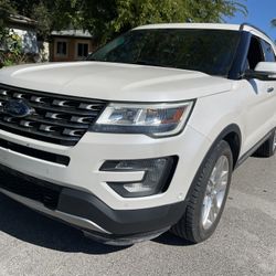 2019 Ford Explores Limited White Pearl Full Package Edition