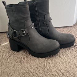 Women Boots