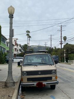 1985 VW Vanagon