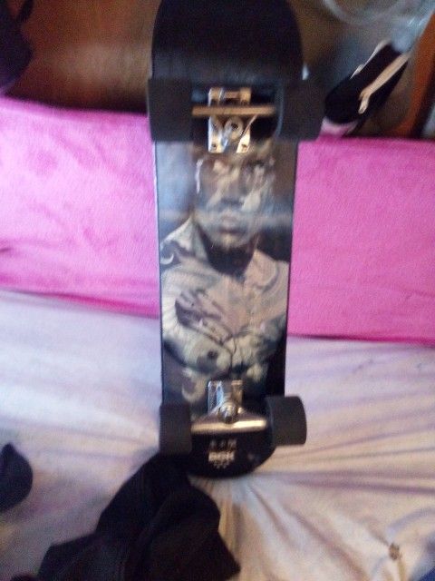 Bruce Lee Skateboard 