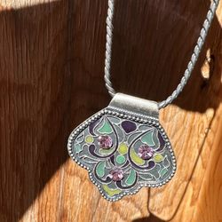 Vintage Necklace 