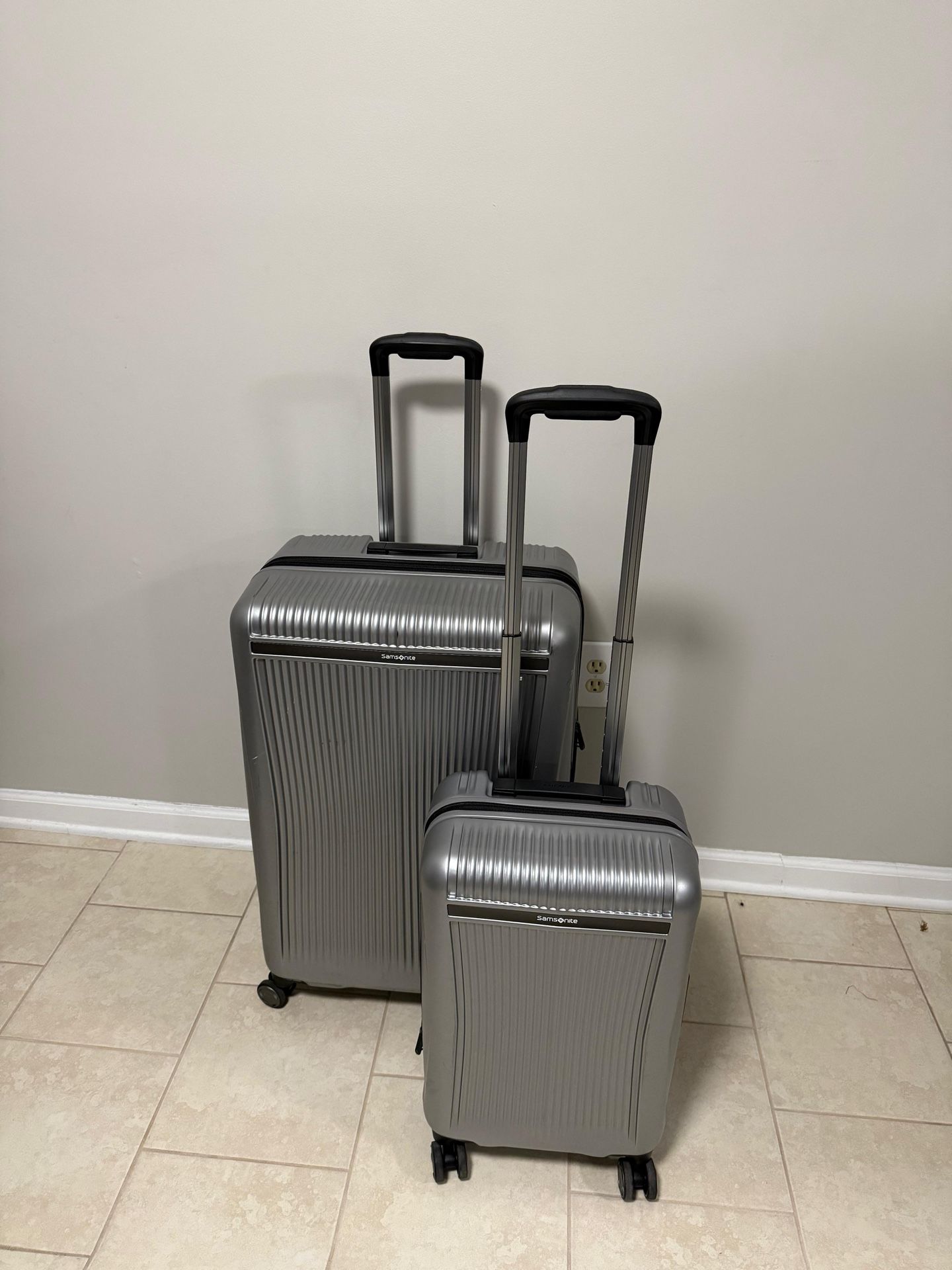 Samsonite 2 Piece luggage Set
