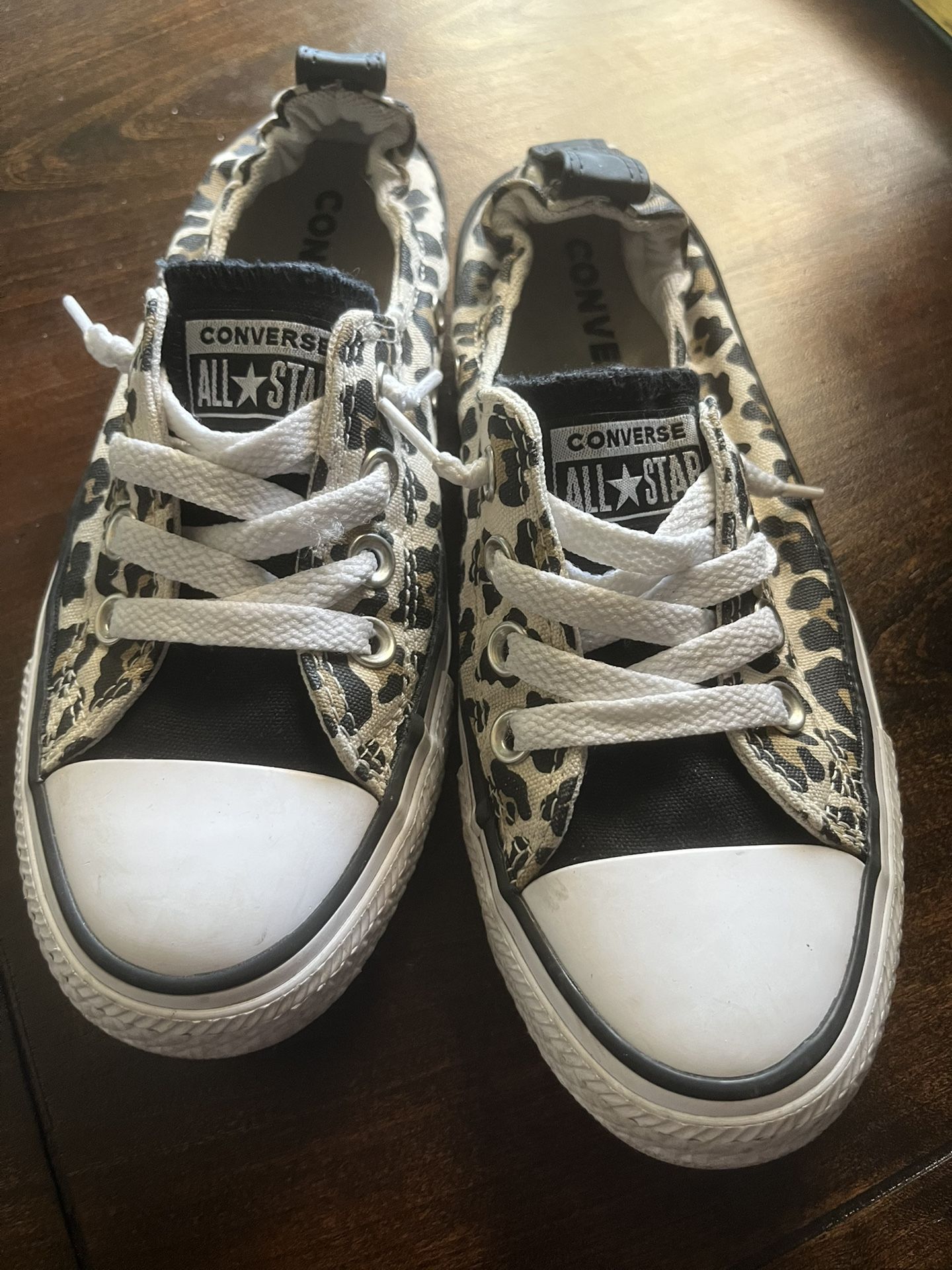 Woman’s Leopard Converse 6.5
