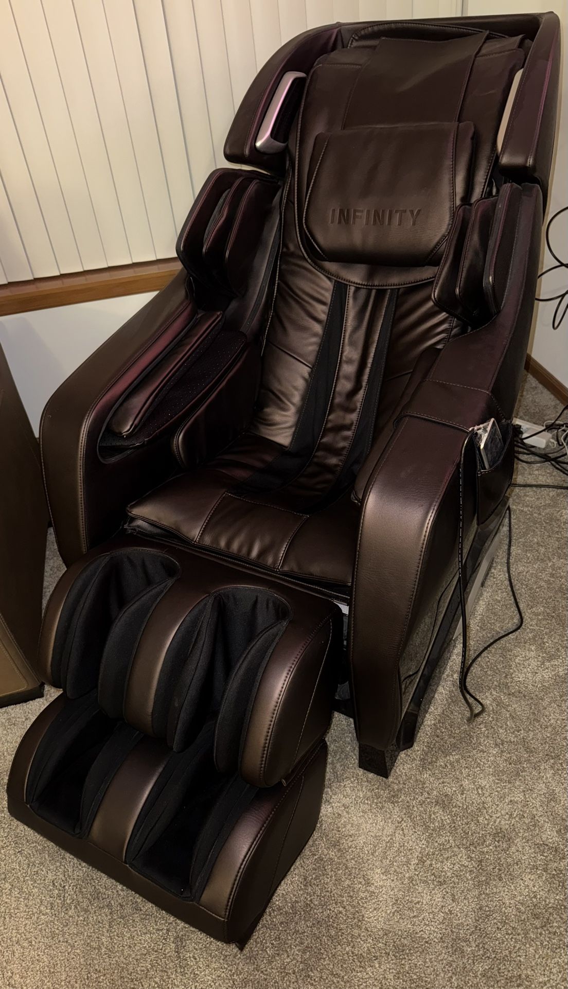 Infinity Celebrity Massage Chair