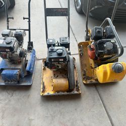 Plate Compactor $70 per day 
Power brush $70 per day 
Jack hammer makita $70 per day 
Trimiadora $70 per day 
Motocierra $70 per day 
Cajas de clavos 