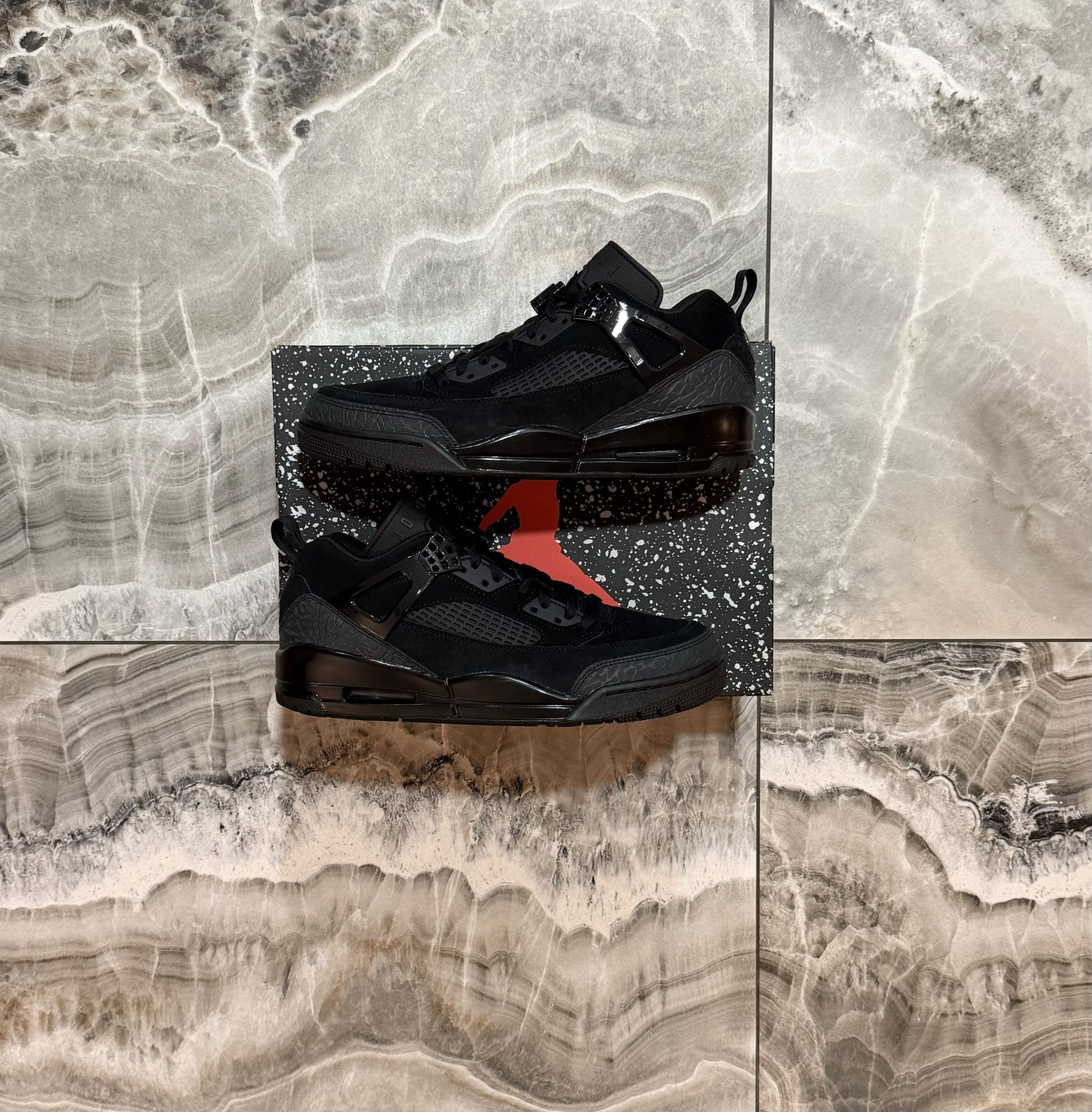 Jordan spizike Low Black cat 