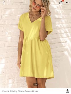 Cute yellow summer dress size Medium