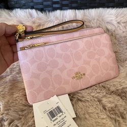 NWT Coach Double Zip Wristlet In Signature Canvas With Charms CEF61 Powder Pink
