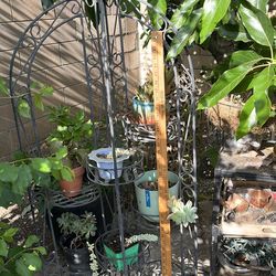 VTG. wrought iron folding plant stand,