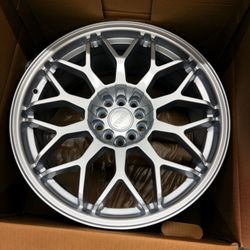 Silver Satin Lacquer HMW Wheels