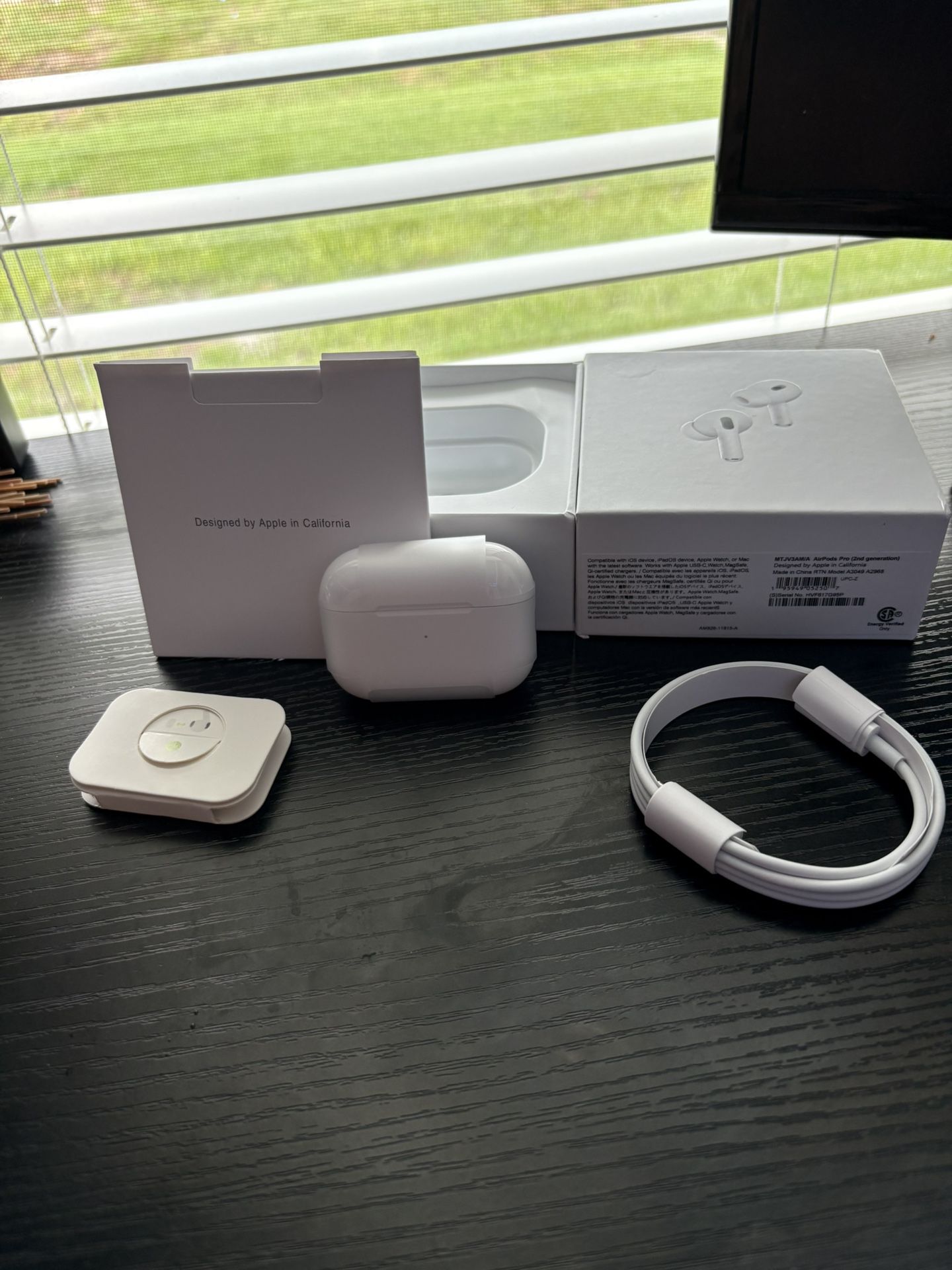 Apple AirPods Pro with MagSafe Charging Case