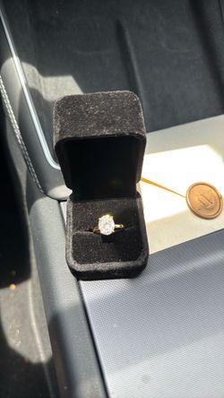 Brand New 5ct Moissanite Ring – Size 7 (S925 Sterling Silver)