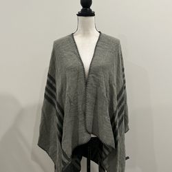 BB Dakota Reversible Wrap