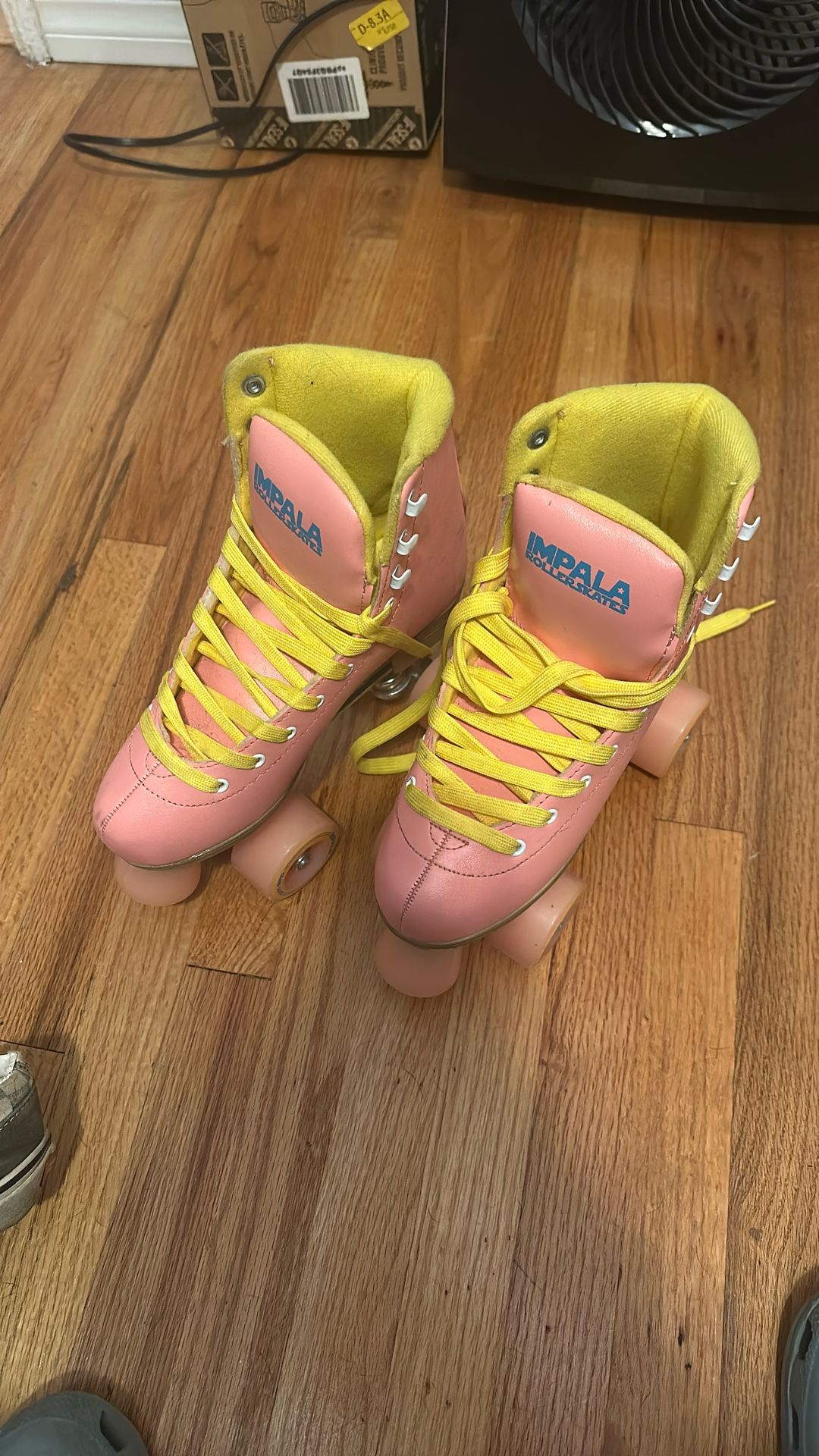 Impala Roller Skates Size 6
